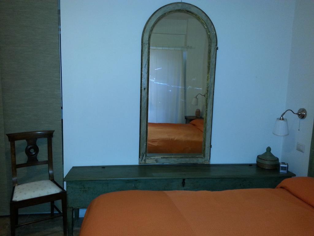 Ferienwohnung La Cueva Ancona Zimmer foto
