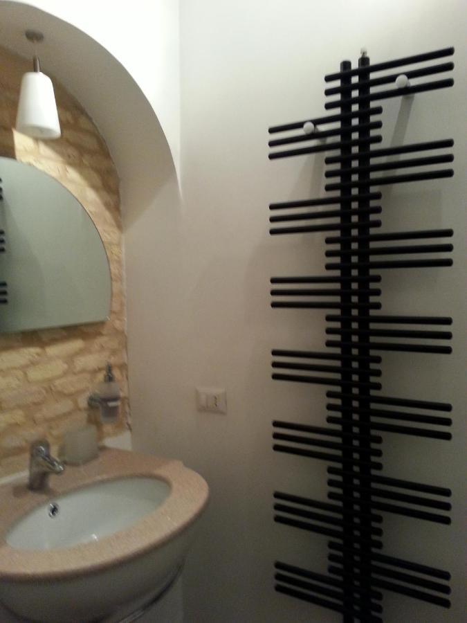 Ferienwohnung La Cueva Ancona Zimmer foto